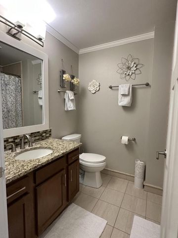 W196N16501 Hawthorn DRIVE, Jackson, WI 53037