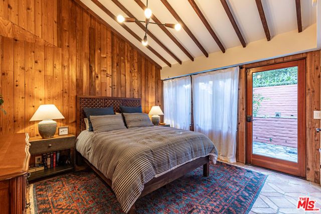 13166 Boca De Canon Lane, Los Angeles, CA 90049