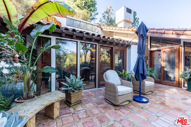 13166 Boca De Canon Lane, Los Angeles, CA 90049