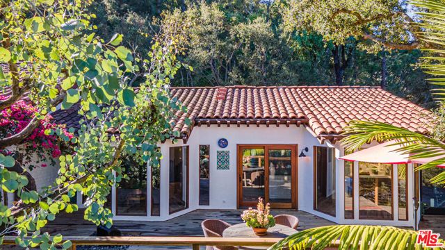 13166 Boca De Canon Lane, Los Angeles, CA 90049