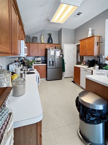 2417 Graystone Lane, Corinth, TX 76210