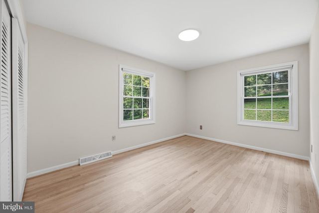 6250 SLEEPY HOLLOW RD, La Plata, MD 20646