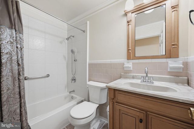 6250 SLEEPY HOLLOW RD, La Plata, MD 20646