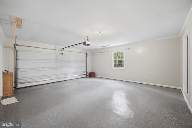 6250 SLEEPY HOLLOW RD, La Plata, MD 20646