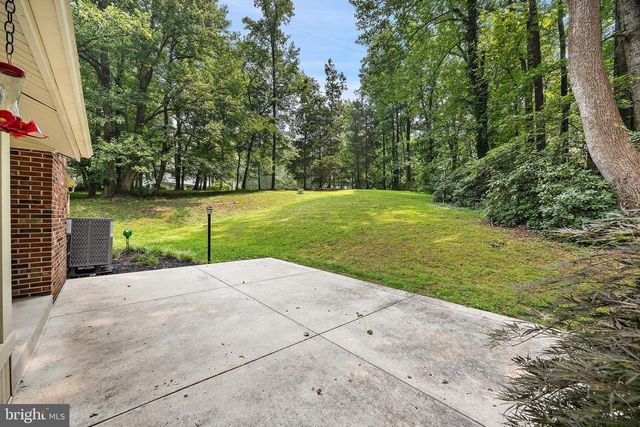 6250 SLEEPY HOLLOW RD, La Plata, MD 20646