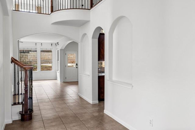 271 Longmont LN, Austin, TX 78737