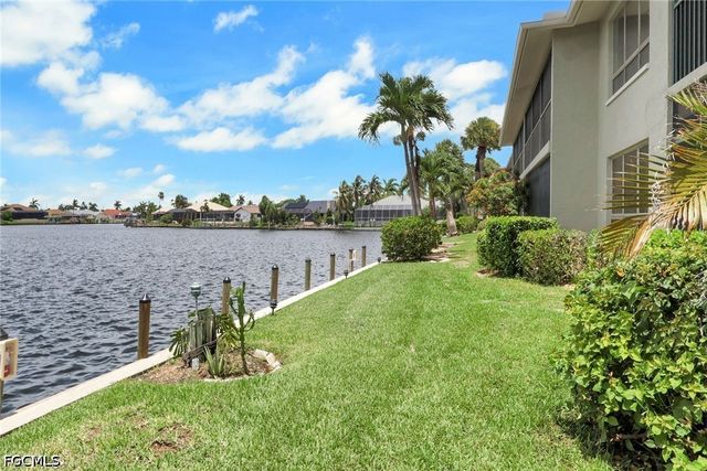 4634 SW Santa Barbara PL 101, Cape Coral, FL 33914