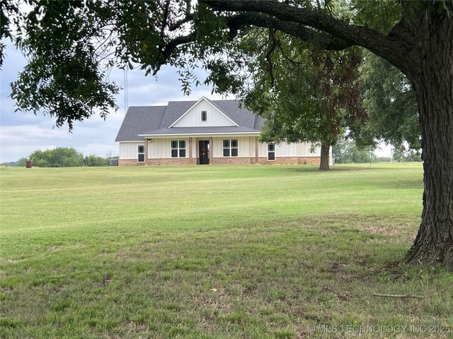 803 Silver Valley Road, Durant, OK 74701