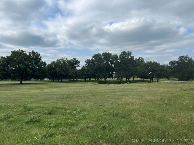 803 Silver Valley Road, Durant, OK 74701