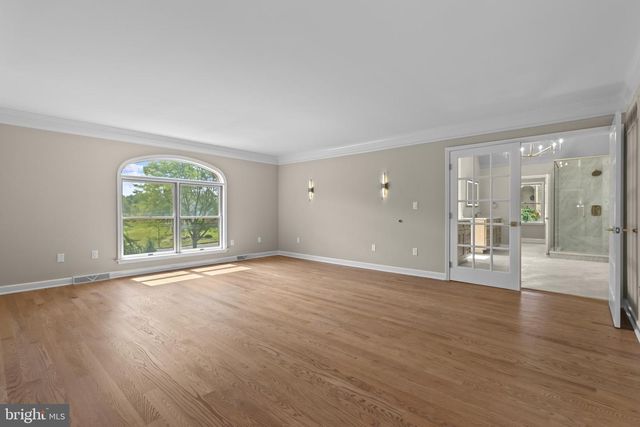 3685 MANOR RD, Bethlehem, PA 18020