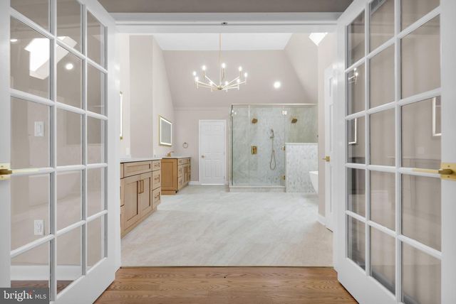 3685 MANOR RD, Bethlehem, PA 18020