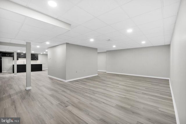 3685 MANOR RD, Bethlehem, PA 18020
