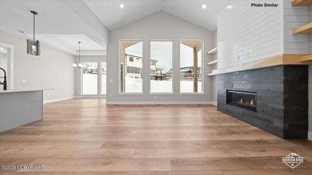 2567 S Rainbow View Circle, Wasilla, AK 99645