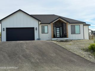 2567 S Rainbow View Circle, Wasilla, AK 99645