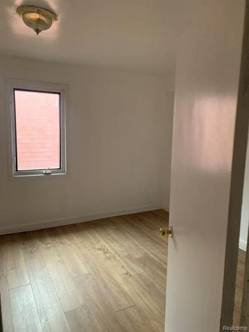 4027 Oliver Street, Detroit, MI 48211