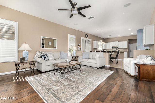 3939 E DUBOIS Avenue, Gilbert, AZ 85298