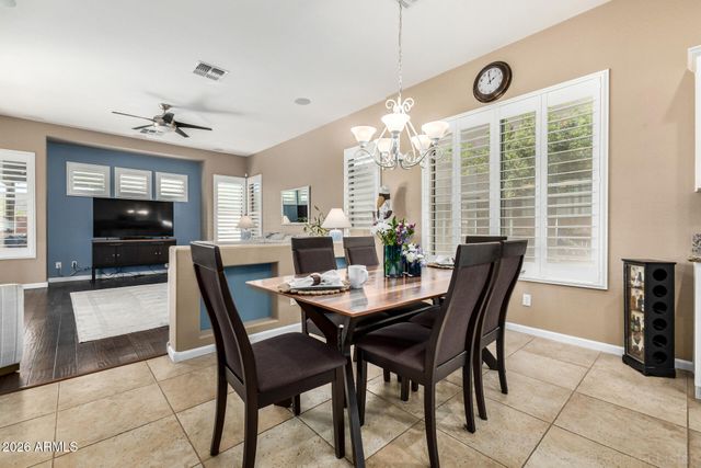 3939 E DUBOIS Avenue, Gilbert, AZ 85298