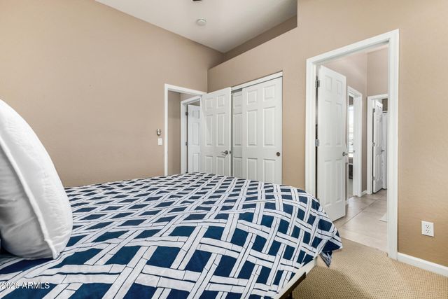 3939 E DUBOIS Avenue, Gilbert, AZ 85298