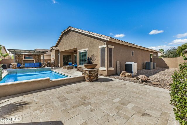 3939 E DUBOIS Avenue, Gilbert, AZ 85298