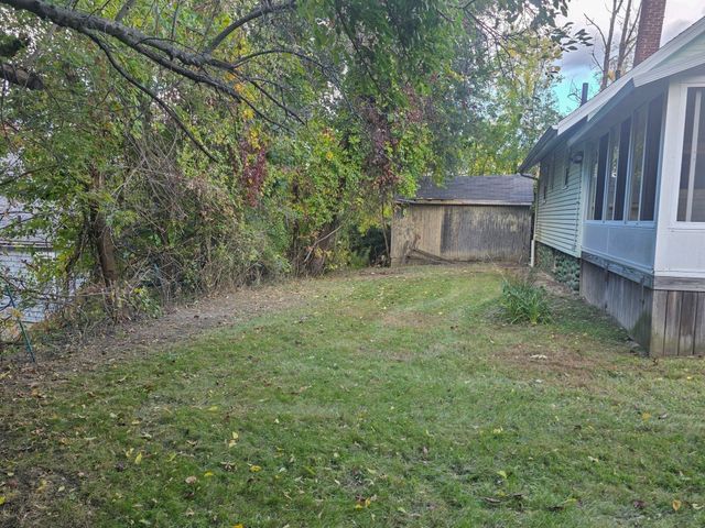 25 Barrett Ave, Worcester, MA 01605