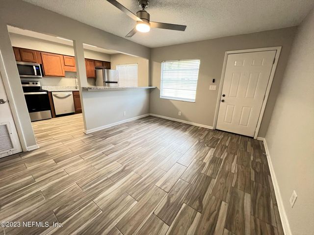 5404 101ST Street 4, Jacksonville, FL 32210