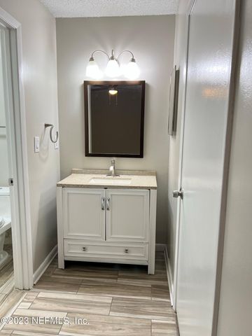 5404 101ST Street 4, Jacksonville, FL 32210