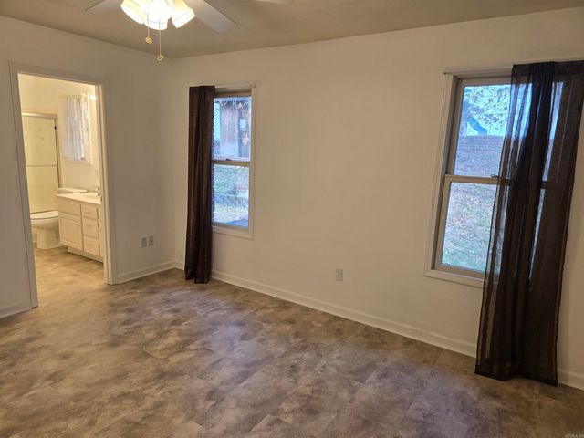 25 Caney Hill Road, Conway, AR 72032