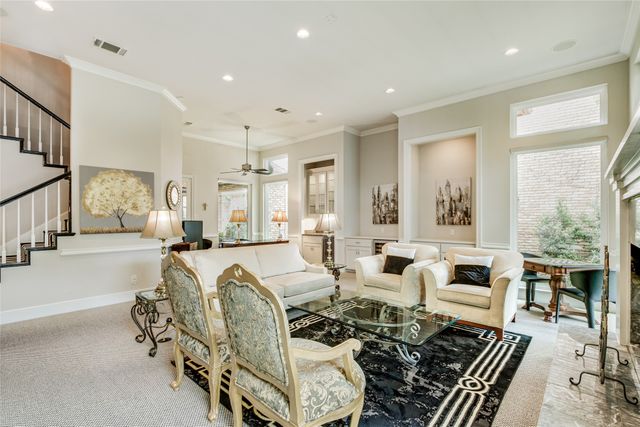 7233 Helsem Bend, Dallas, TX 75230
