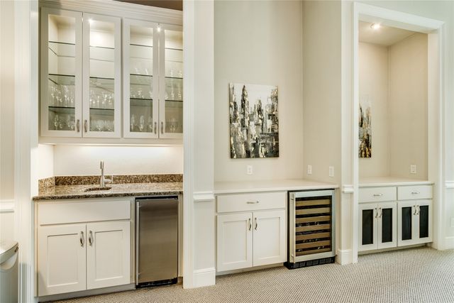 7233 Helsem Bend, Dallas, TX 75230