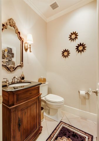 7233 Helsem Bend, Dallas, TX 75230