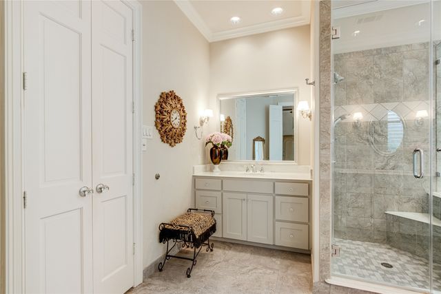 7233 Helsem Bend, Dallas, TX 75230
