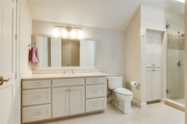 7233 Helsem Bend, Dallas, TX 75230
