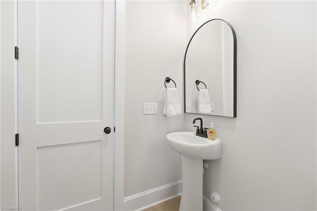 278 Sandpiper Drive, Lexington, NC 27295