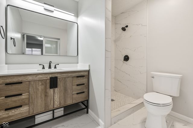 7527 E Raymond Street, Indianapolis, IN 46239