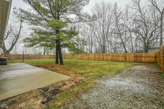 7527 E Raymond Street, Indianapolis, IN 46239