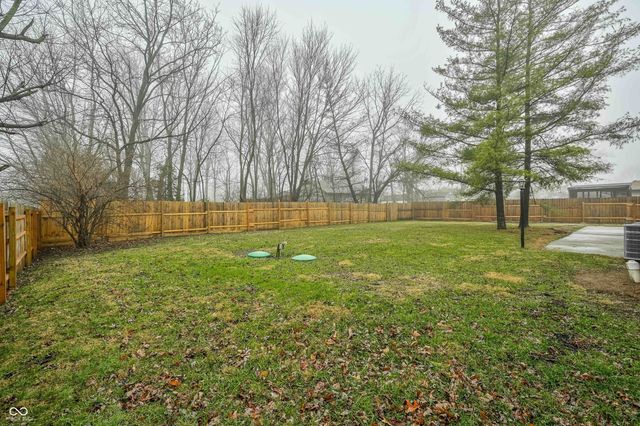 7527 E Raymond Street, Indianapolis, IN 46239