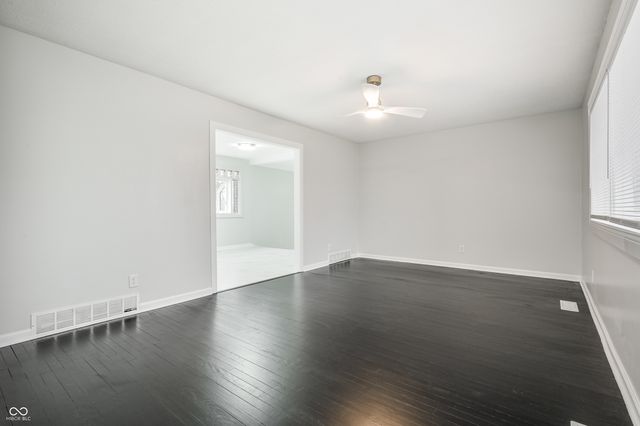 7527 E Raymond Street, Indianapolis, IN 46239