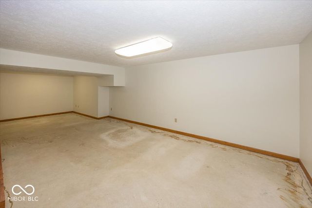 11310 Knightsbridge Lane, Fishers, IN 46037