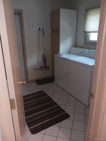 21767 Sunset Drive 25, Macomb, MI 48044