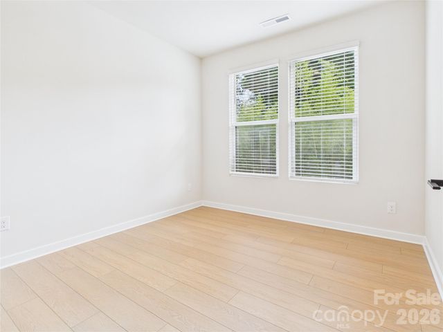 2641 Ravencroft Drive 2B, Charlotte, NC 28208