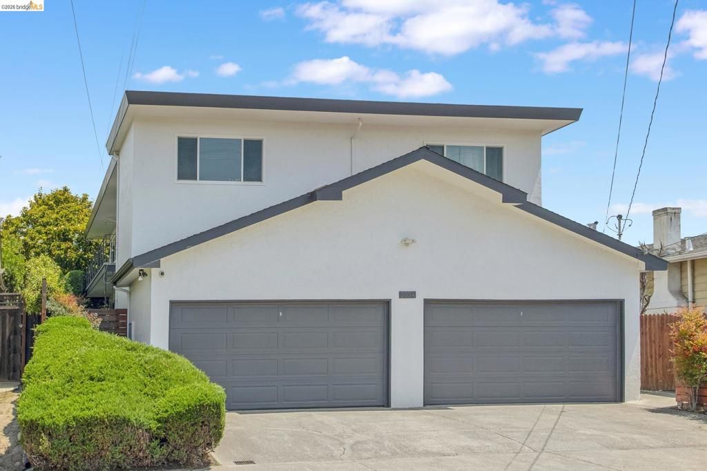 3054 Bona St D, Oakland, CA 94601
