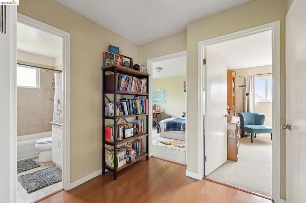 Image 15 of property listing at 3054 Bona St D, Oakland, CA 94601