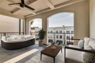 1906 W 25th Street, Houston, TX 77008