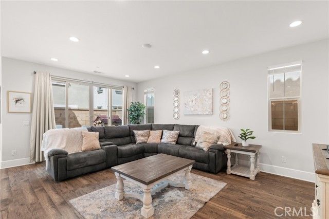 5338 Matera Lane, Fontana, CA 92336