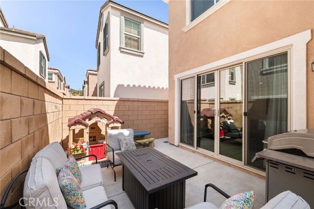 5338 Matera Lane, Fontana, CA 92336