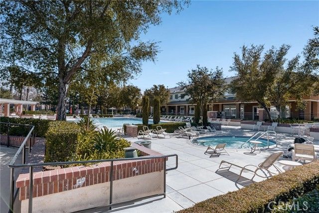 5338 Matera Lane, Fontana, CA 92336