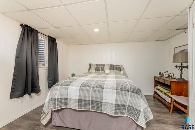 707 S Hawthorne Ave Avenue, Sioux Falls, SD 57104