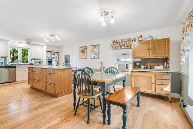 59 Norval Ave, Stoneham, MA 02180