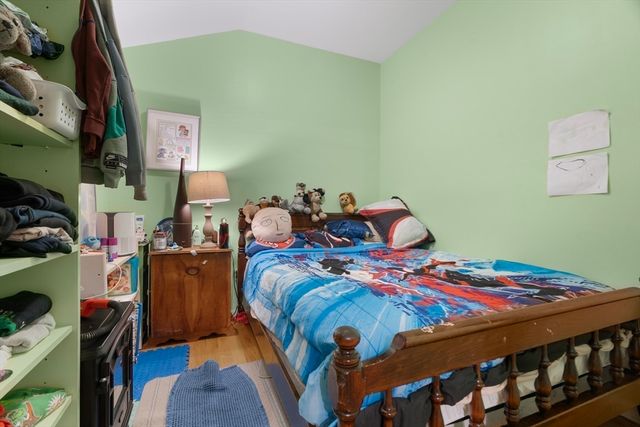 59 Norval Ave, Stoneham, MA 02180