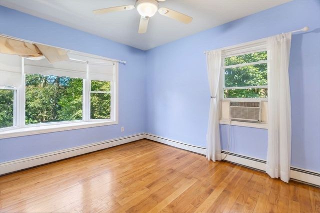 59 Norval Ave, Stoneham, MA 02180